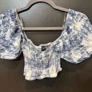 Windsor Blue and White Tie-Dye Smocked Puff-Sleeve Crop Top